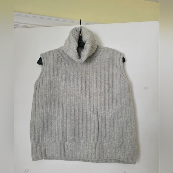 MaxMara Tops - Max Mara Ribbed Knit Sleeveless Turtleneck Vest – Made in Italy – Size L